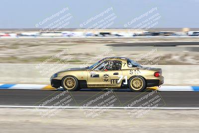 media/Jan-25-2025-CalClub SCCA (Sat) [[03c98a249e]]/Race 1/